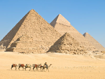 Pyramidy v Gíze